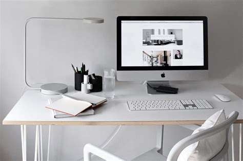 15 of the best minimalist desks | These Four Walls | Minimalist desk, Minimalist computer desk ...