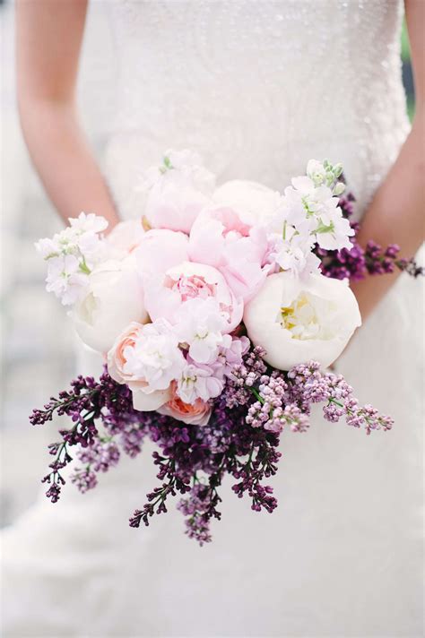 Fresh & Fragrant Lilac Wedding Bouquets