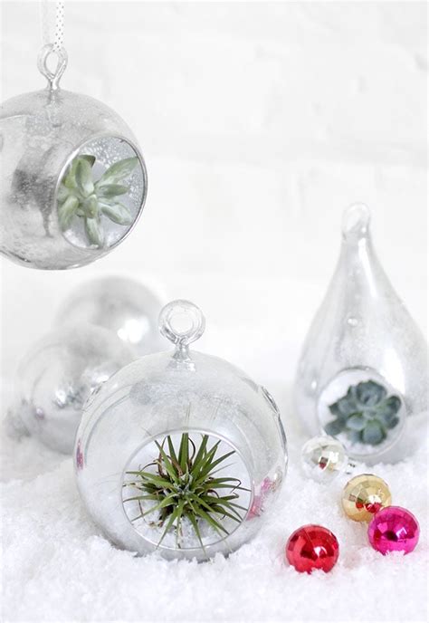 10 Cool & Unique DIY Glass Ornament Projects • OhMeOhMy Blog