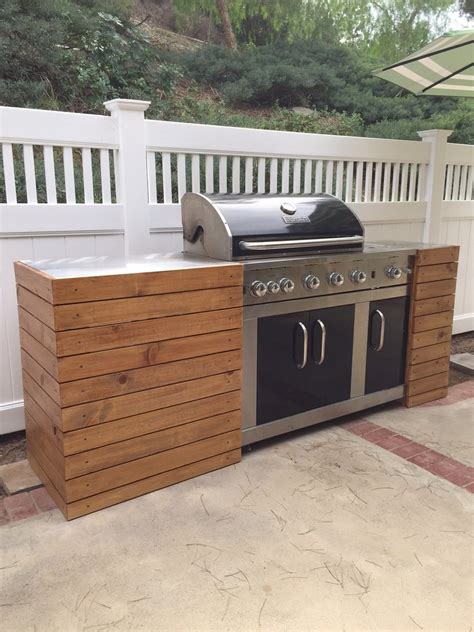 How To Build An Outdoor Barbecue Grill