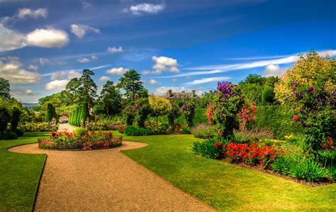 Image Scotland Erddig Hall HDRI Nature Gardens Lawn Bush