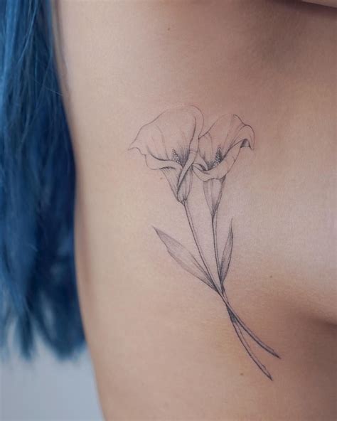 Small Calla Lily Flower Tattoo - Viraltattoo