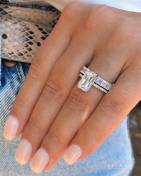 Emerald Cut Diamond Rings – Ascot Diamonds