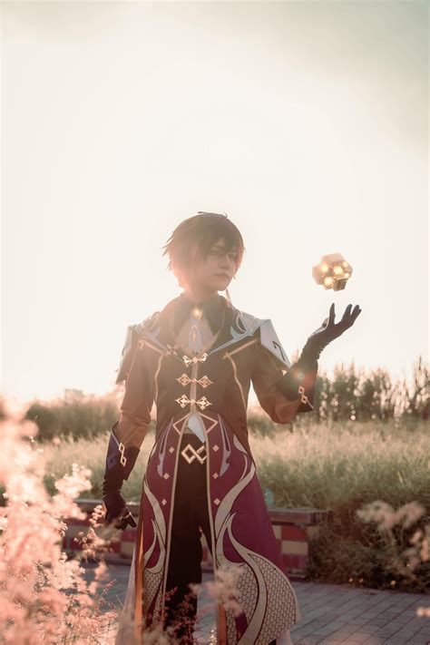 Zhongli Cosplay #3 by Yozzeh on DeviantArt