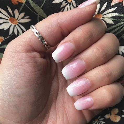 Pink And White Ombre Nails: A Trending Nail Art Style In 2023 – ADDICFASHION