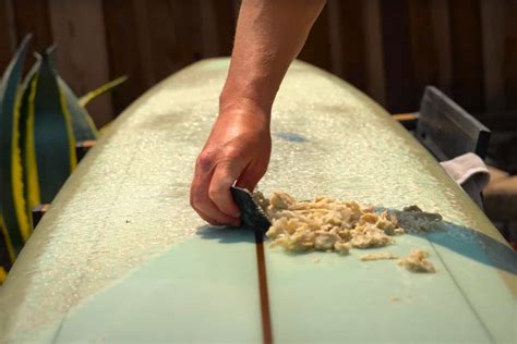 How to Wax Your Surfboard for Maximum Traction