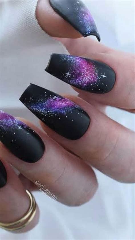 #full on galaxy nails 💅🏻 🌌 | Purple nails, Black and purple nails, Purple nail designs