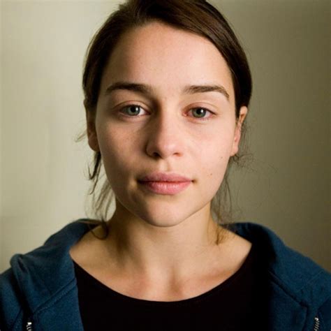 Emilia Clarke: Stunning Without Makeup!