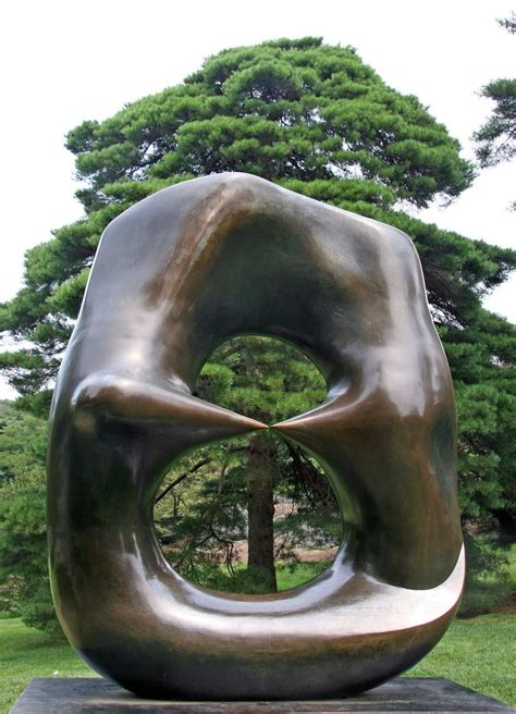 Oval with Points - Henry Moore Sculpture by Hubert Steed | Henry moore sculptures, Henry moore ...