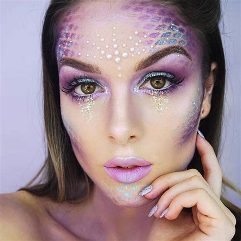 45 Mermaid Makeup Ideas for Halloween - StayGlam | Mermaid makeup halloween, Mermaid makeup ...