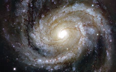 Messier 100 Spiral Galaxy Wallpaper | Space