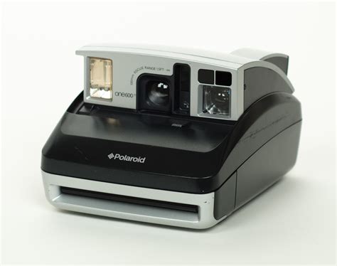 Polaroid One 600 Camera Review