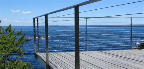 Sleek Stainless Steel Cable Railing - Ogunquit, ME - Keuka Studios | Barandillas exteriores ...