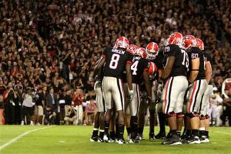 Georgia Bulldogs Football Tickets | Buy or Sell Georgia Bulldogs Football 2022 Tickets - viagogo