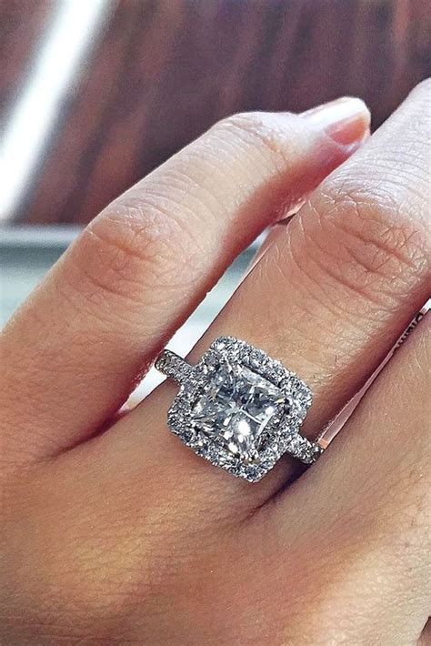 20 Most-loved Princess Cut Engagement Rings