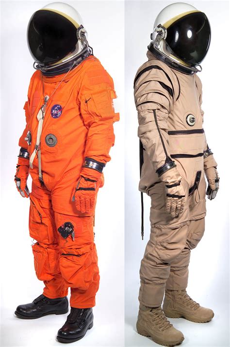 Ever Noticed How Astronauts Sometimes Wear Orange Suits & Sometimes White? Here’s The Difference