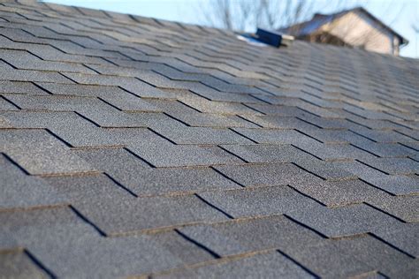 5 Reasons Asphalt Shingle Roofing Is the Best Residential Choice