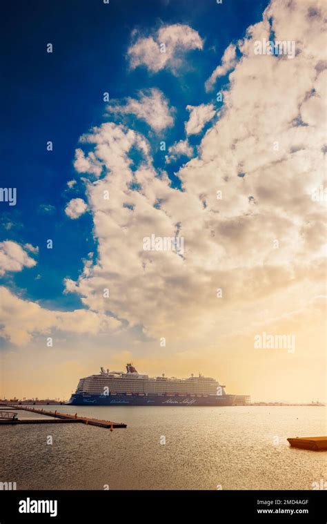 Doha skyline and cruise port 20-01-2023 Doha Qatar Stock Photo - Alamy