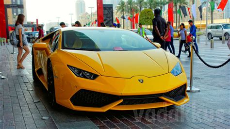 A Yellow Lamborghini Huracán! – Fottams!