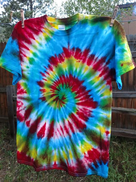 Tie-Dye T-shirt Medium | Etsy