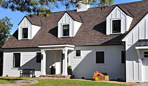 5 Spectacular Ranch Style House Colors with Brown Roof | Brava Roof Tile