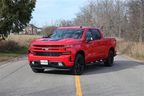 2020 Chevrolet Silverado 1500 RST Rally Edition Pickup Review | Driving