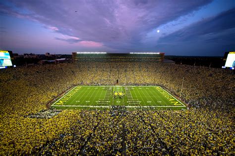 Michigan Stadium Wallpaper - WallpaperSafari