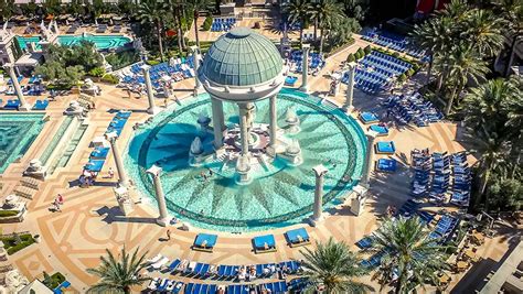 Caesars Palace Pool: 22 Things You Should Know (Las Vegas) - FeelingVegas