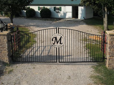 Residential Gates Raleigh | Custom Wrought Iron Gates