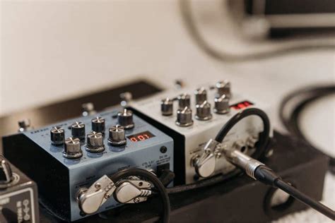 What are audio compressors, and how are they used? - Audioleet.com