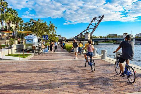 Home : Friends of the Riverwalk