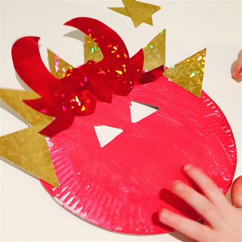 Chinese dragon mask craft for kids | Daisies & Pie