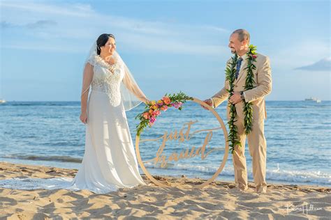 View 100's Of Real Maui Beach Weddings - Beach Wedding Inspiration