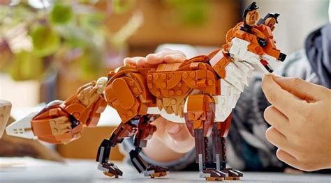 LEGO Creator 3-in-1 31154 Forest Animals: Red Fox revealed