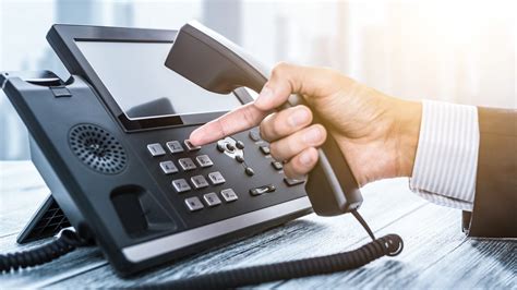 The Basics of a VoIP Business Phone System: Modernizing Communication