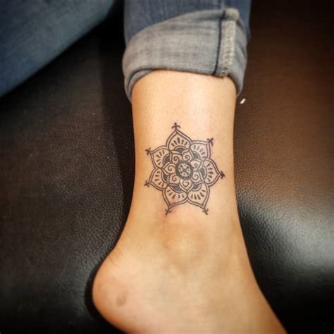 75+ Best Mandala Tattoo Meanings & Designs - Perfect Ideas (2019)