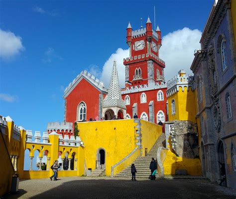 Park and National Palace of Pena : Sintra | Visions of Travel