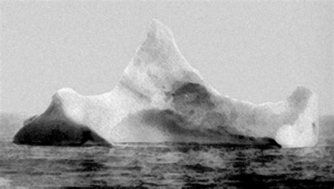 The iceberg that sunk the Titanic, 1912 - Rare Historical Photos