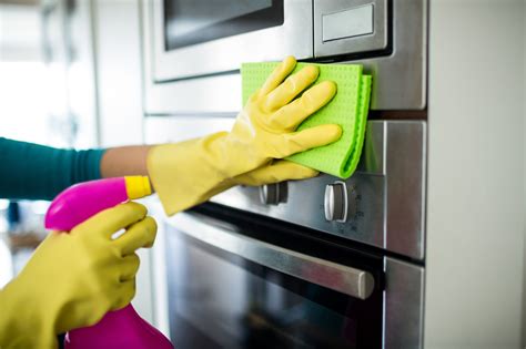 Professional House Cleaning Tips: 7 Genius House Cleaning Hacks