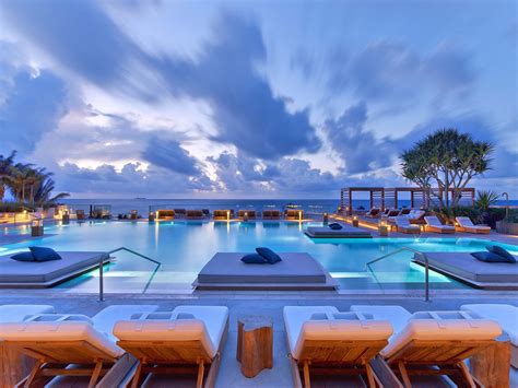 1 Hotel South Beach (Miami, Florida), USA - Infinity Pools