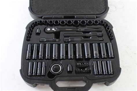 Husky 60-Piece Mechanics Tool Set | Property Room