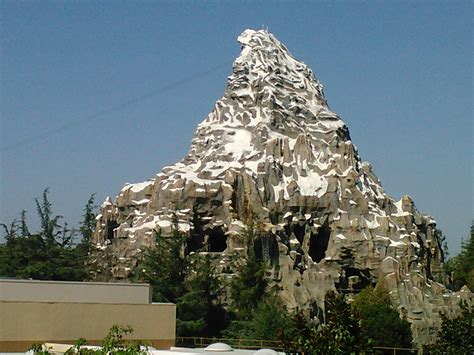 The Matterhorn Bobsleds at Disneyland- Ride Review - Tips from the Magical Divas and Devos