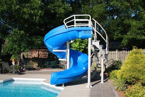 Residential Water Slides | Aquatic Mechanical Engineering (800) 766-5259