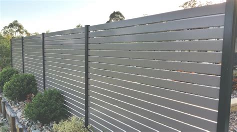 Aluminium Slat Fencing | Aluminium Privacy Screen & Panels