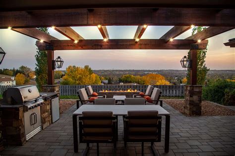 8 Pergola Lighting Ideas to Decorate Your Outdoor Space | DEKORⓇ