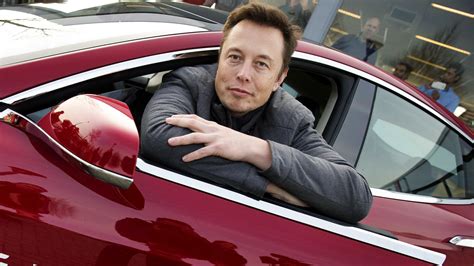 As Concerns of Tesla Overvaluation Pile Up, Elon Musk Receives Big Award | GOBankingRates