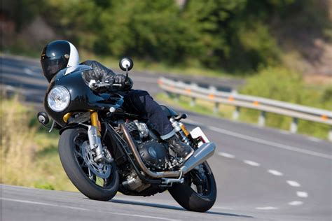 2020 Triumph Thruxton 1200 RS [Specs & Info] | wBW