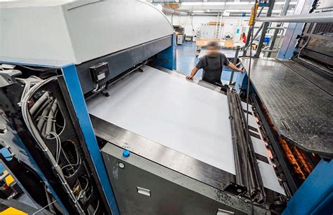 We tell you everything about the biggest offset printing machines - Gigantia