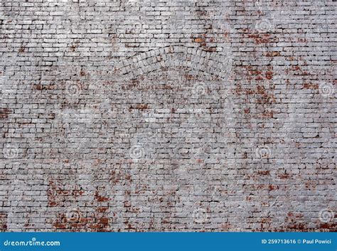 Faded White Painted Brick Wall Including Brick Arch Stock Photo - Image of colour, bricks: 259713616