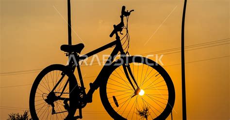 Bicycle silhouette, beauty of sunset in Saudi sky, sunset - Photo #56809 - Stock Photos ...